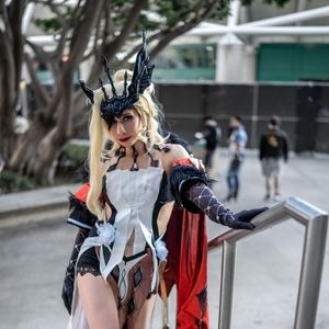 Meet your Posher, Ladii